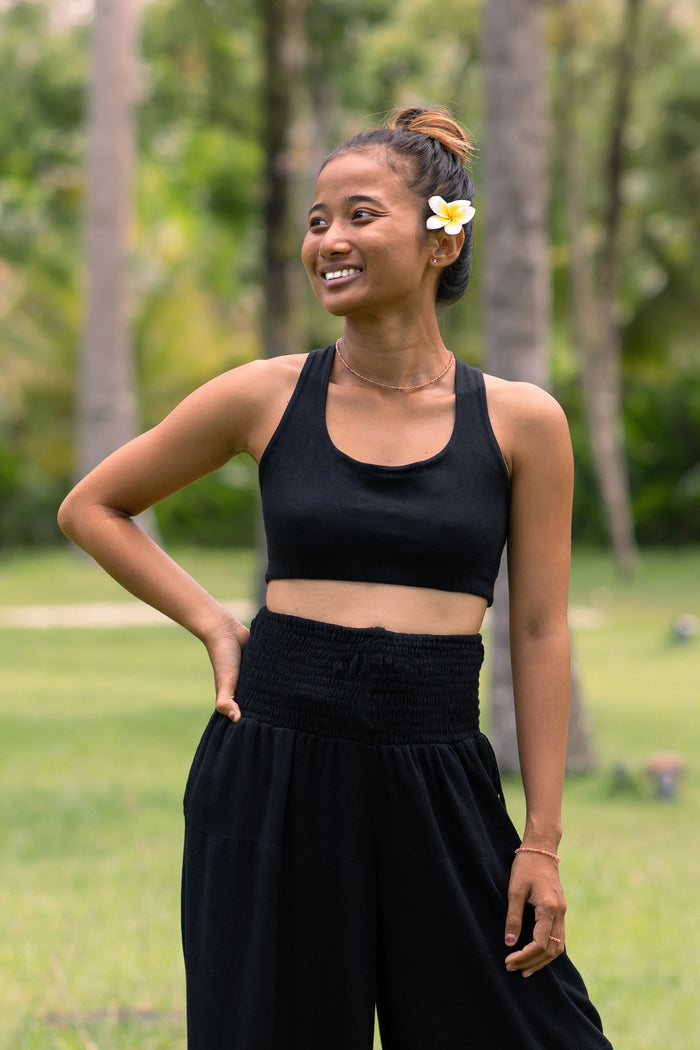 #color_black-is-the-new-black