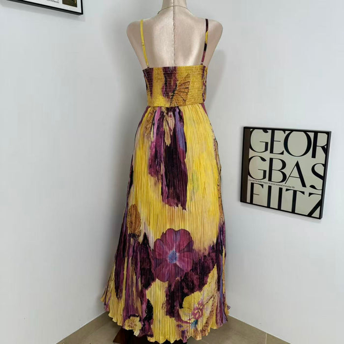 A-line dress with a waistline feature