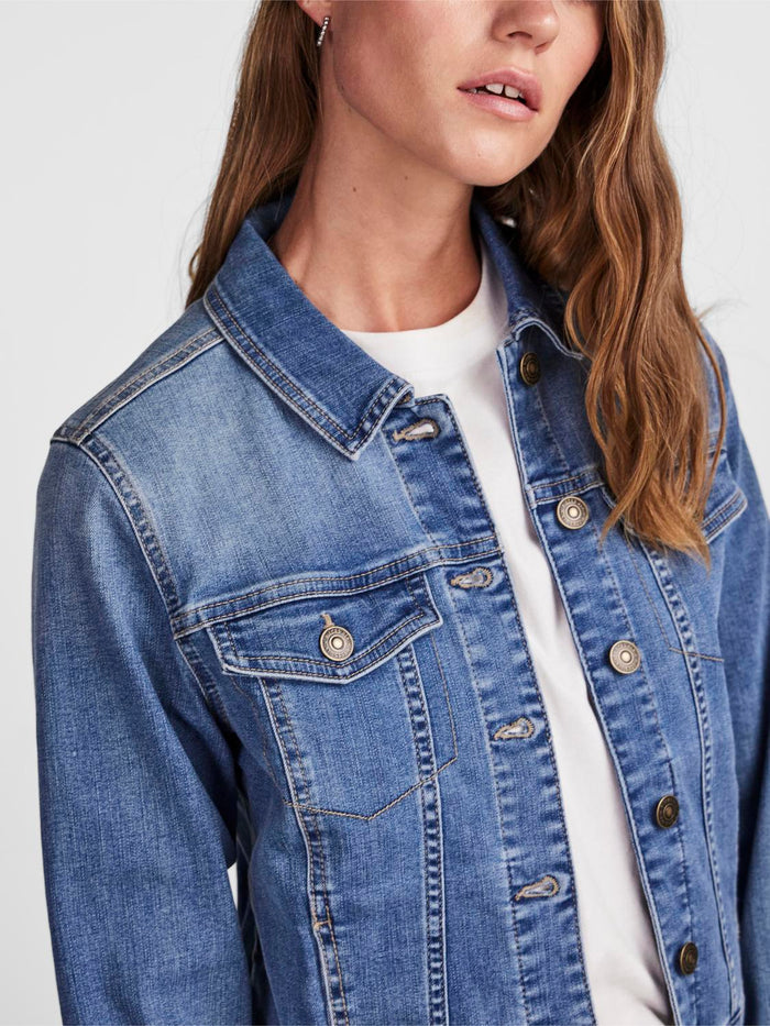 Annie Denim Jacket (Medium Blue)