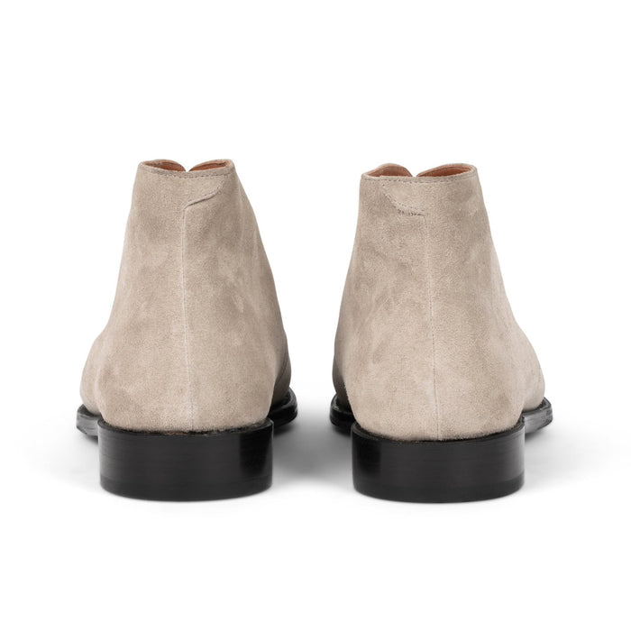 Arden Chukka Boot // Rustic Clay Grey Suede - SARTORO