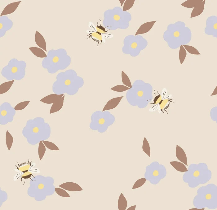 Bees and Flowers Lilac - Family Fabrics B.V.