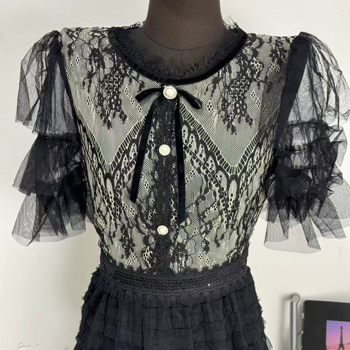 Belted round-neck lace dress