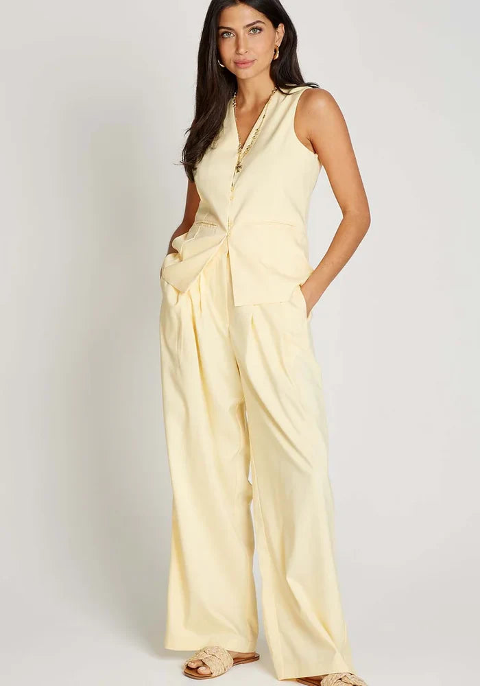 Brielle Waistcoat (Butter Yellow)