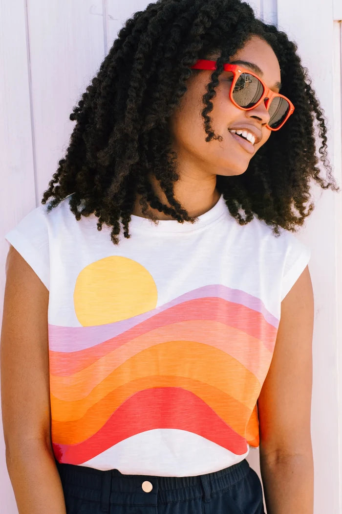 Chrissy Relaxed Tank T-Shirt (Off-White/Sunset Waves)