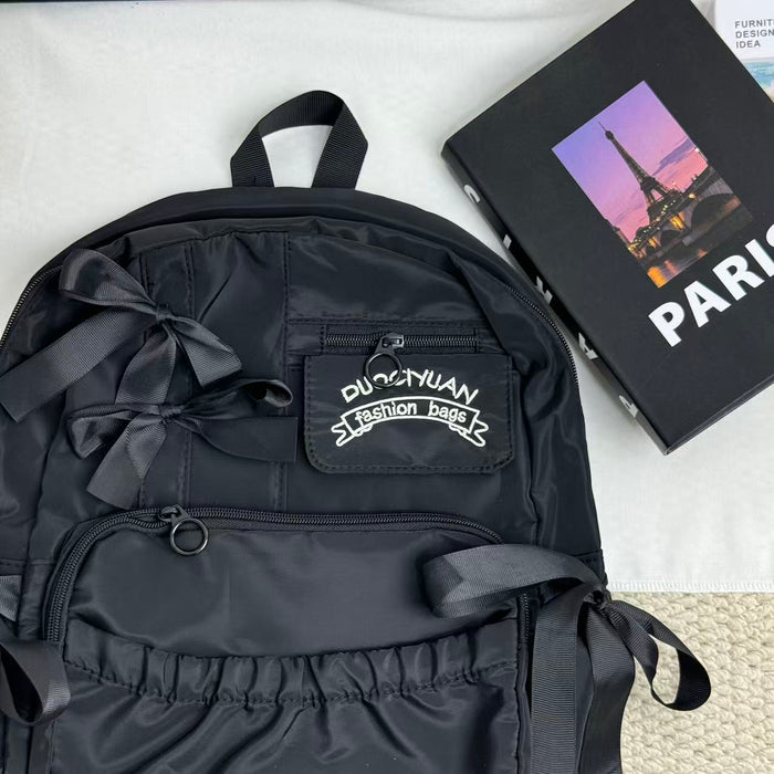 Compact pleated backpack