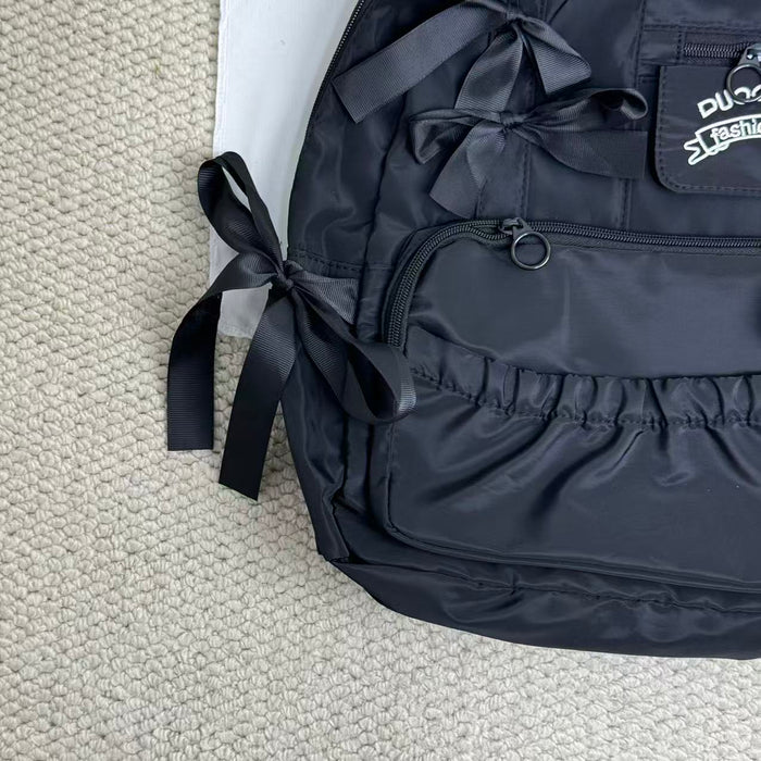Compact pleated backpack