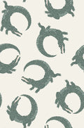 Crocodile Dots Sage - Family Fabrics B.V.