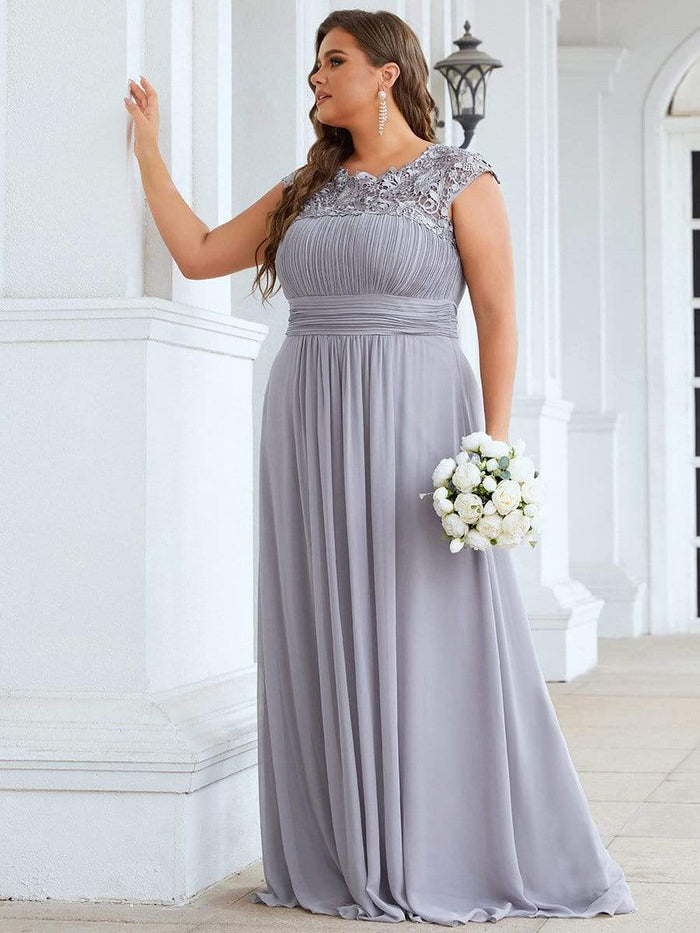 Gray / 16