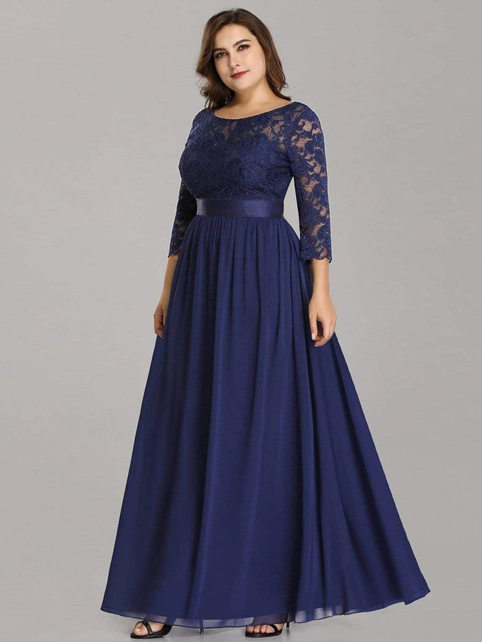 Elegant Plus Size Lace Evening Gown with Long Sleeves
