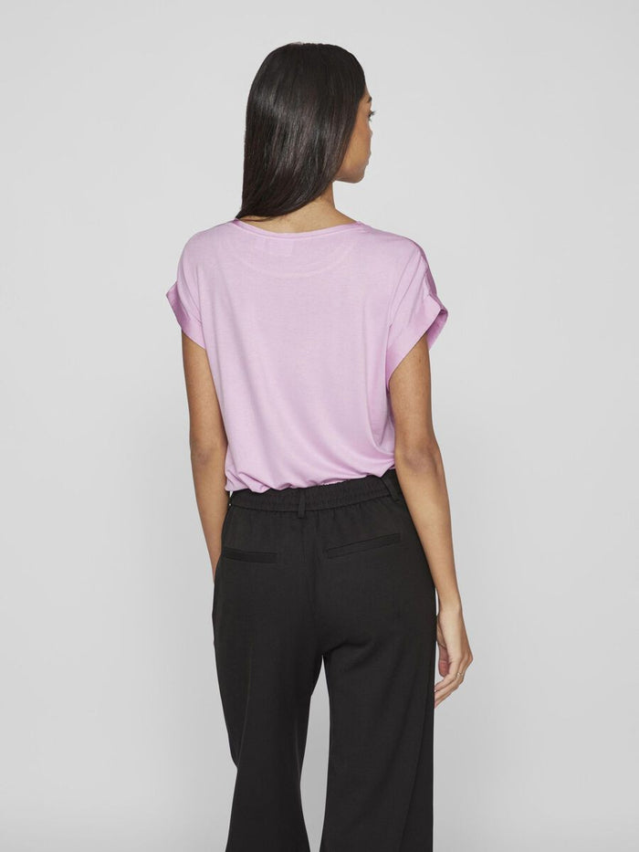 Elle Satin Top (Pastel Lavender)