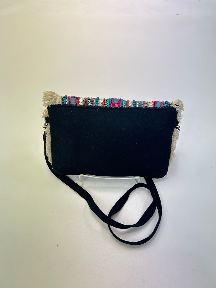 Embellished clutch