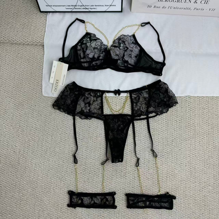 Embroidered lace lingerie set