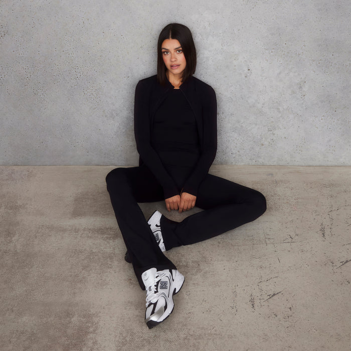 Empower Flare Leggings - Black