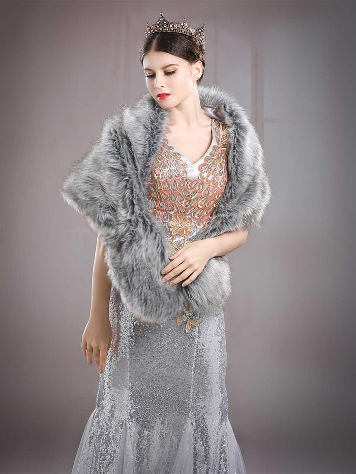 Faux Fur Shawl for Winter Weddings