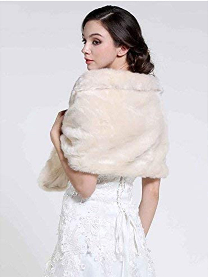 Faux Fur Shawl for Winter Weddings