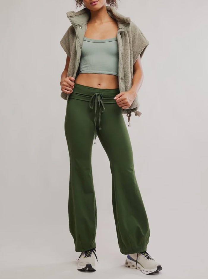 Free People Movement Quickstep Pant in Ivy
