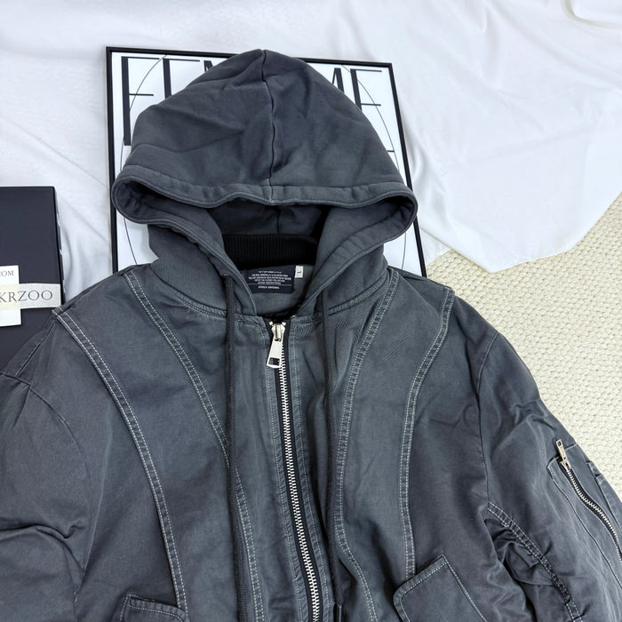 Heavy-Duty Pleated Cotton Jacket