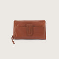 Hobo Evolve Wristlet in Kindling Brown