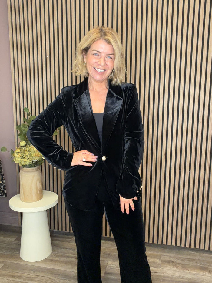 Jean Velvet Blazer (Black)