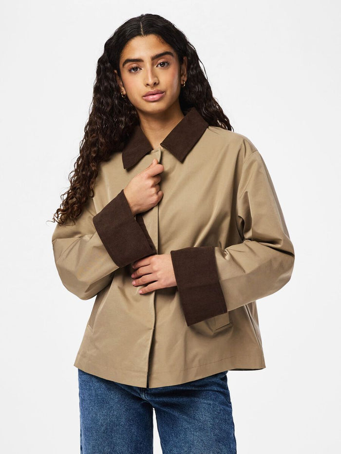 Jessica Light Jacket (Greige)