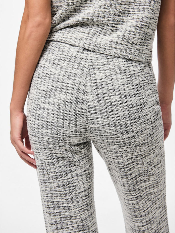 June Flared Pants (Cloud Dancer/Black)