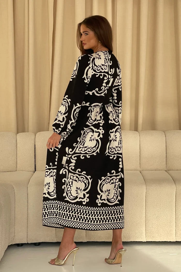 Juno Border Print Long Sleeve Maxi Dress (Black)