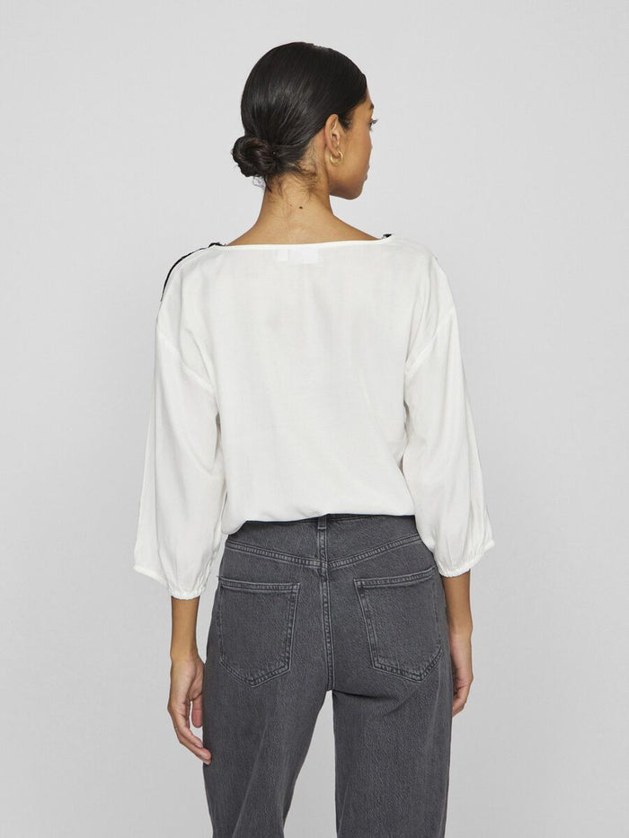 Karina Lace Top (Snow White/Black)