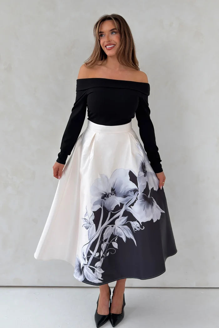 Kathy Bardot Maxi Dress (Black)