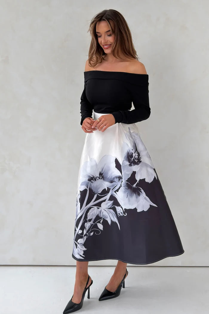 Kathy Bardot Maxi Dress (Black)