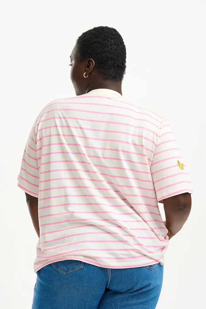 Kinsley Relaxed T-Shirt (Off White/Pink Fruit)