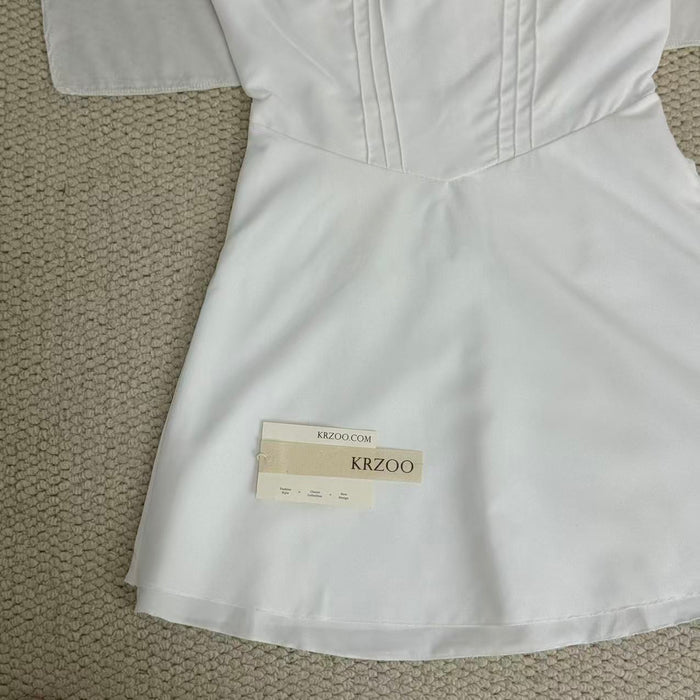 Lace French-style fitted dress