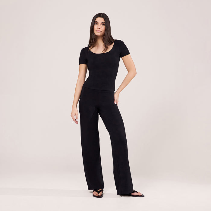 Lightweight Short Sleeve Top - Black