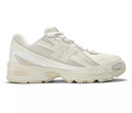 Mens New Balance 740 (Cream)