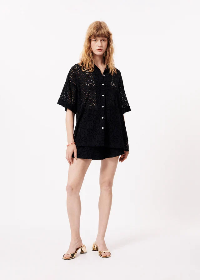 NATASHA SHORT SLEEVE SHIRT (BLACK)