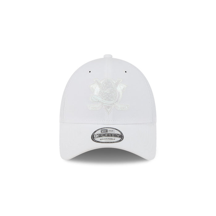New Era Anaheim Ducks 9Forty SnapBack (White/Pearl)