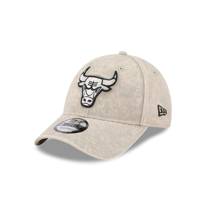 New Era Chicago Bulls 9Forty Snapback Cap (Washed Pebble/Black)