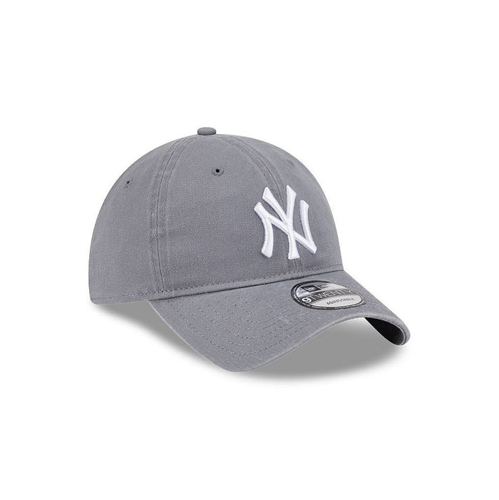 New Era N.Y Yankees 9Twenty Adjustable Cap (Storm Grey)