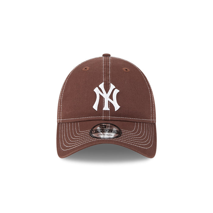 New Era N.Y Yankees 9Twenty “Packable” Cap (Mocha)