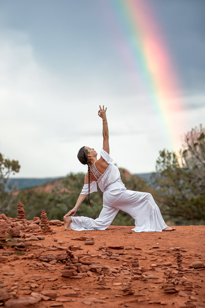 #color_kundalini-white