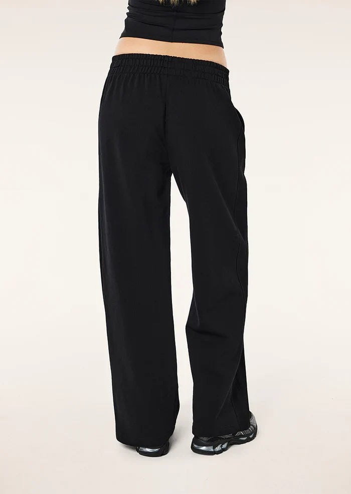 P.E Nation Swerve Trackpants (Black)