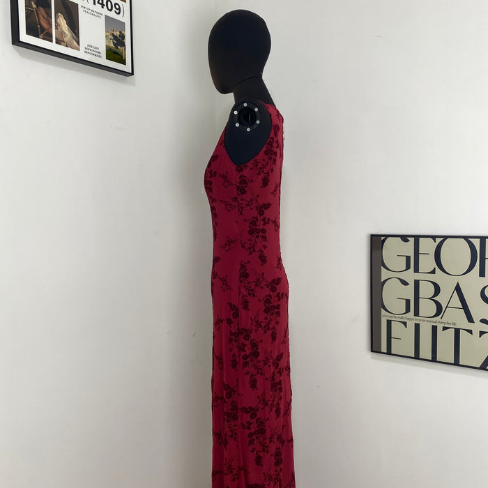 Printed Sleeveless V-Neck Dress