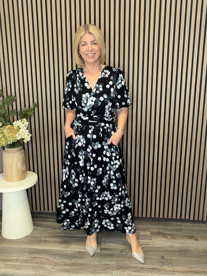 Puff Sleeve Jersey Maxi Dress (Black Spot)
