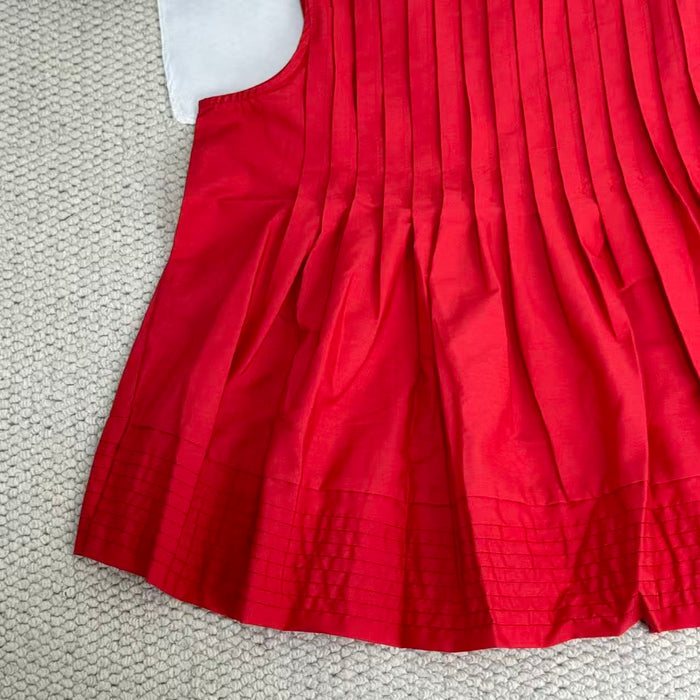 Ruffled slim-fitting loose-back bodice shirt