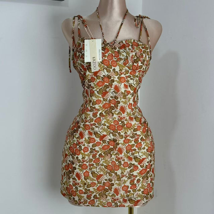 Slimming Printed Spaghetti-Strap Dress