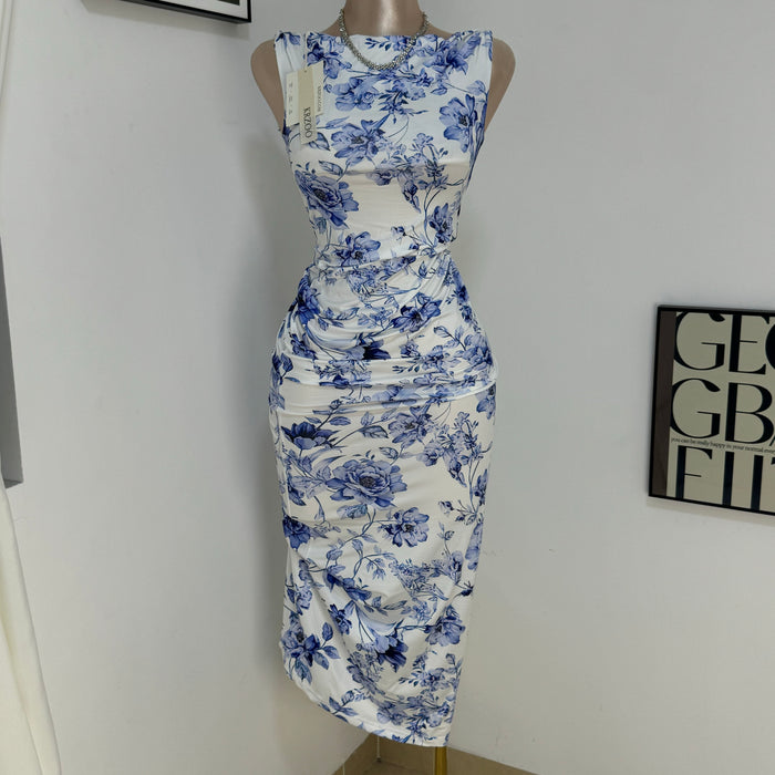 Sweet Floral Slim-Fit Dress