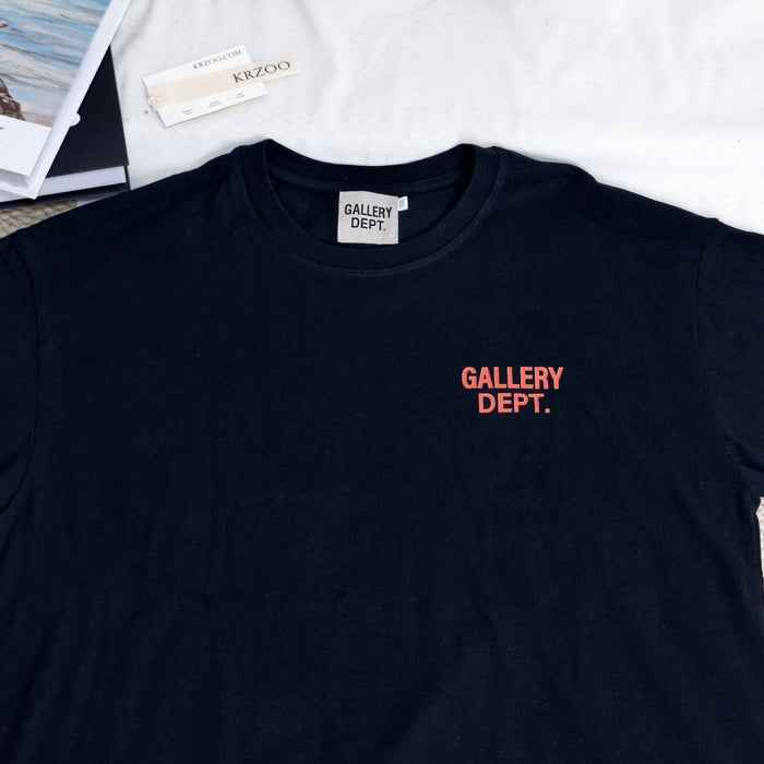 T-shirt base layer with loose and unique style
