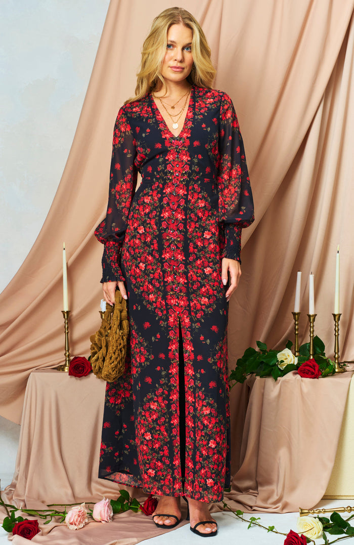 The Adelita Maxi Dress (Black)