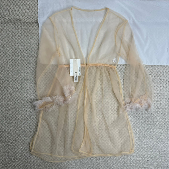 Thong bra and nightgown set