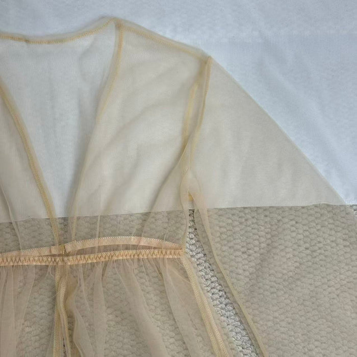 Thong bra and nightgown set