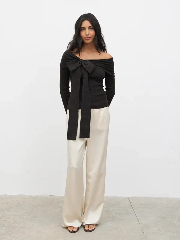 Tilda Bardot Bow Knit Top (Brown)